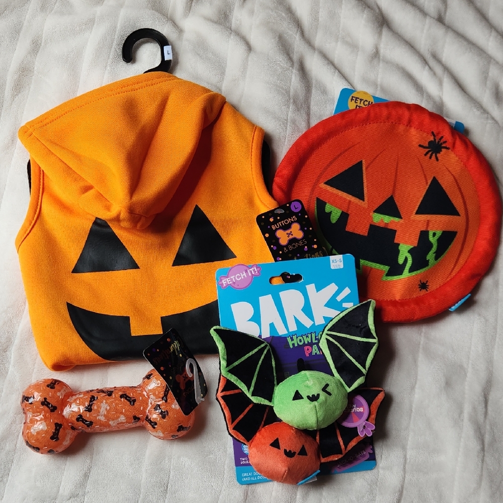 BARK Halloween, Pumpkin sweater Sz L, Bat Toys, Dog Squeaky and Fetch Toys